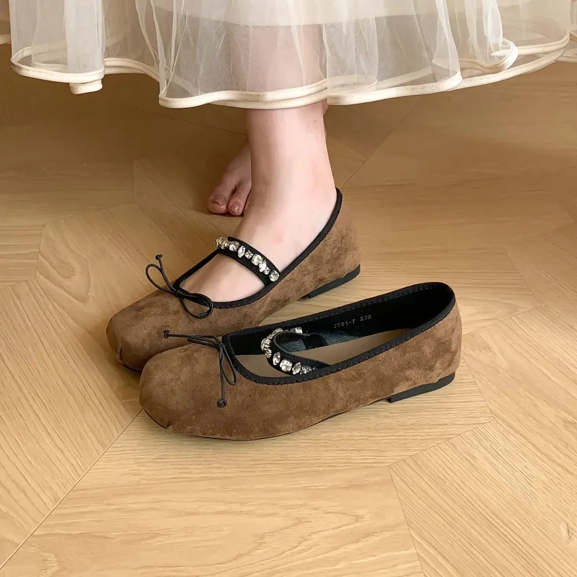 binfenxie  -  New Brand Women Flat Shoes Round Toe Shallow Slip On Ladies Casual Ballet Shoes Soft Leather Eelgant Balle Shoes