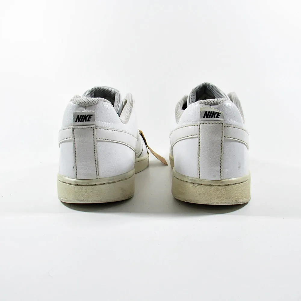 NIKE Back Board 11