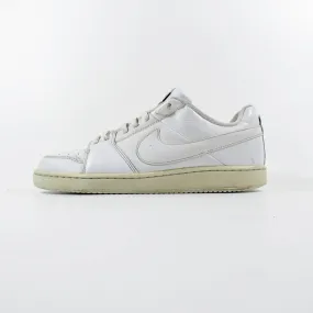 NIKE Back Board 11